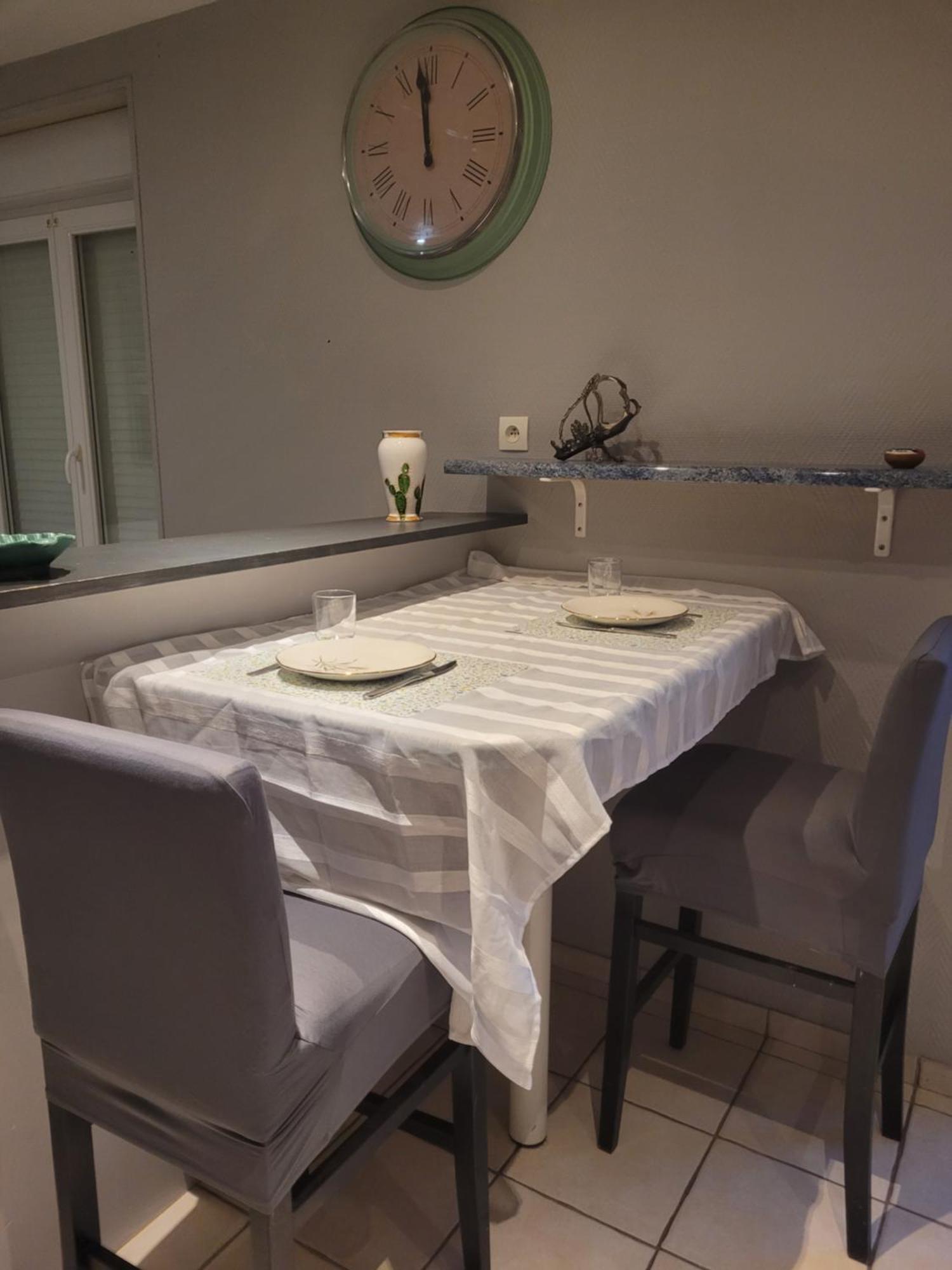 Appartement Cosy Dans Beau Village De Champagne Cormicy Exteriér fotografie
