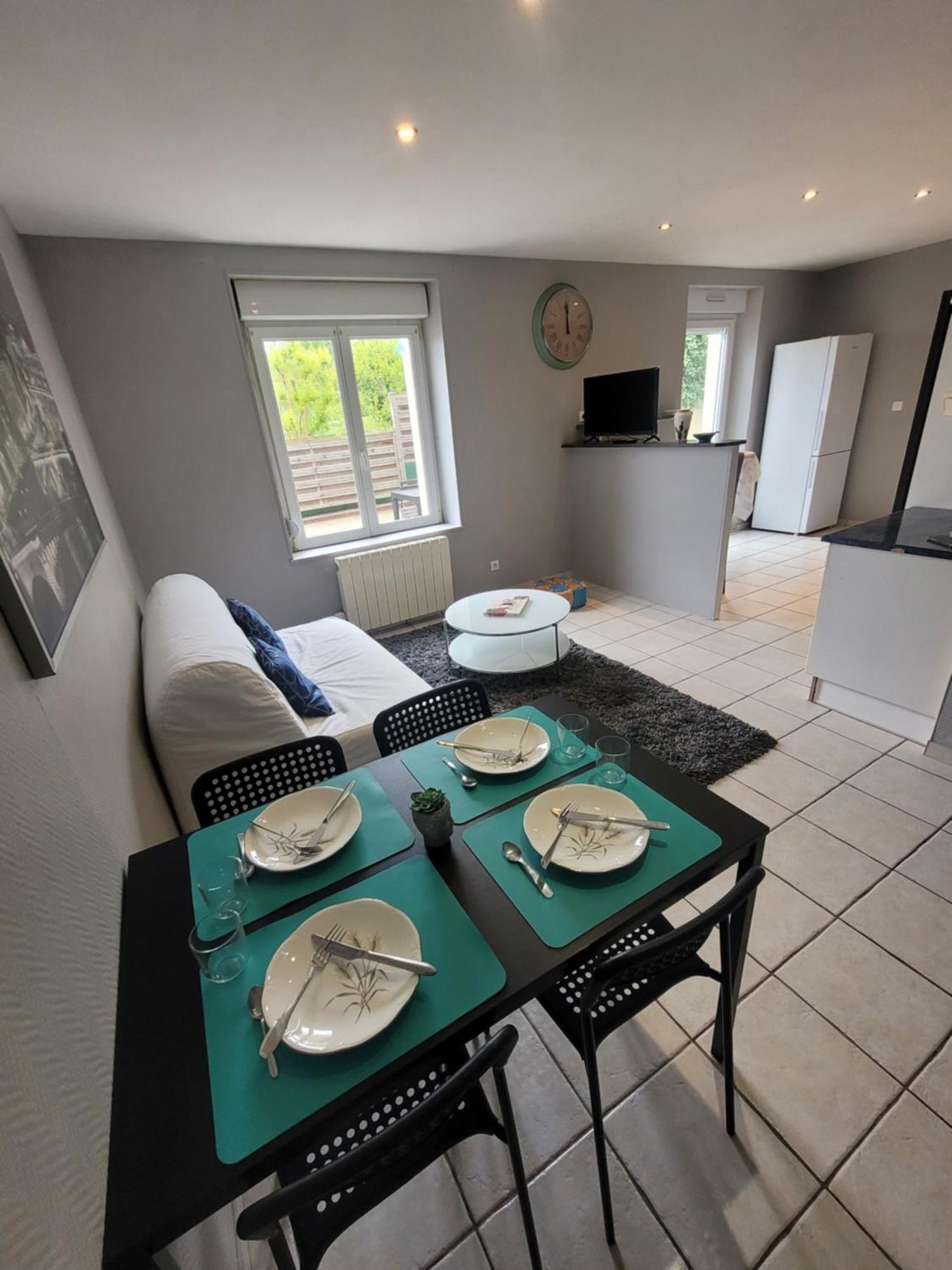 Appartement Cosy Dans Beau Village De Champagne Cormicy Exteriér fotografie